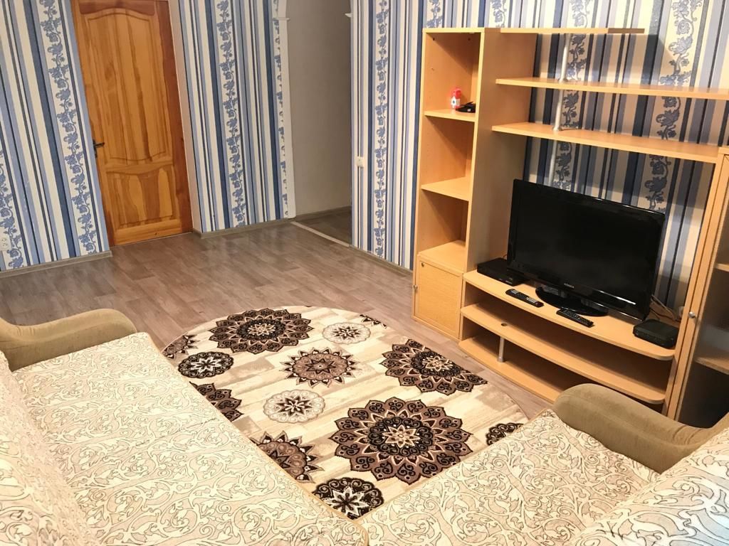 Апартаменты 2-комнатная в центре Алматы-13