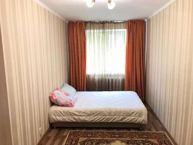 Апартаменты 2-комнатная в центре Алматы-17